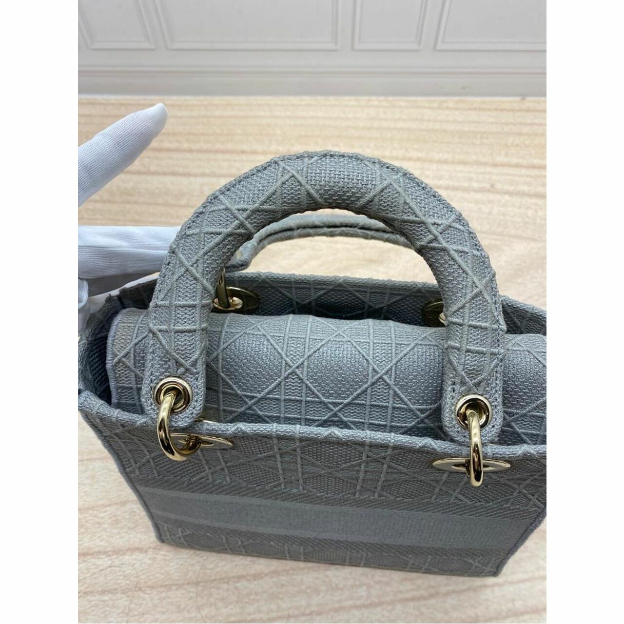 Christian Dior MEDIUM LADY D-LITE Gray Cannage Embroidery