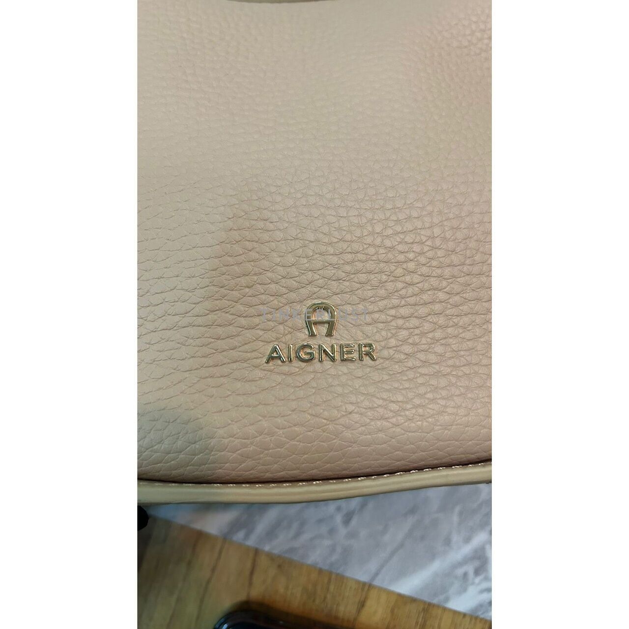 Aigner Almond Ivy Sling Bag