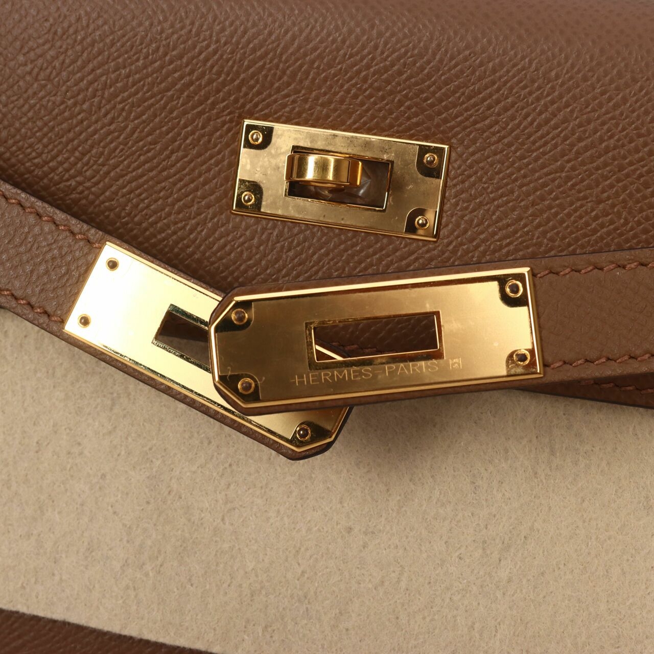 Hermes Kelly 28 Alezan Sellier Epsom GHW Satchel