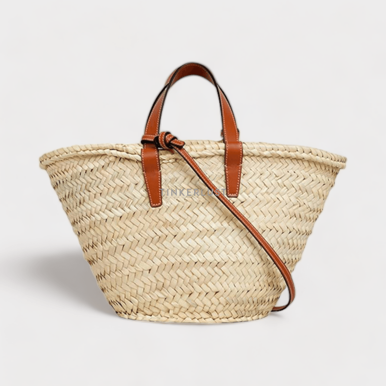 Celine Teen Triomphe Celine Classic Panier in Natural/Tan Shoulder Bag