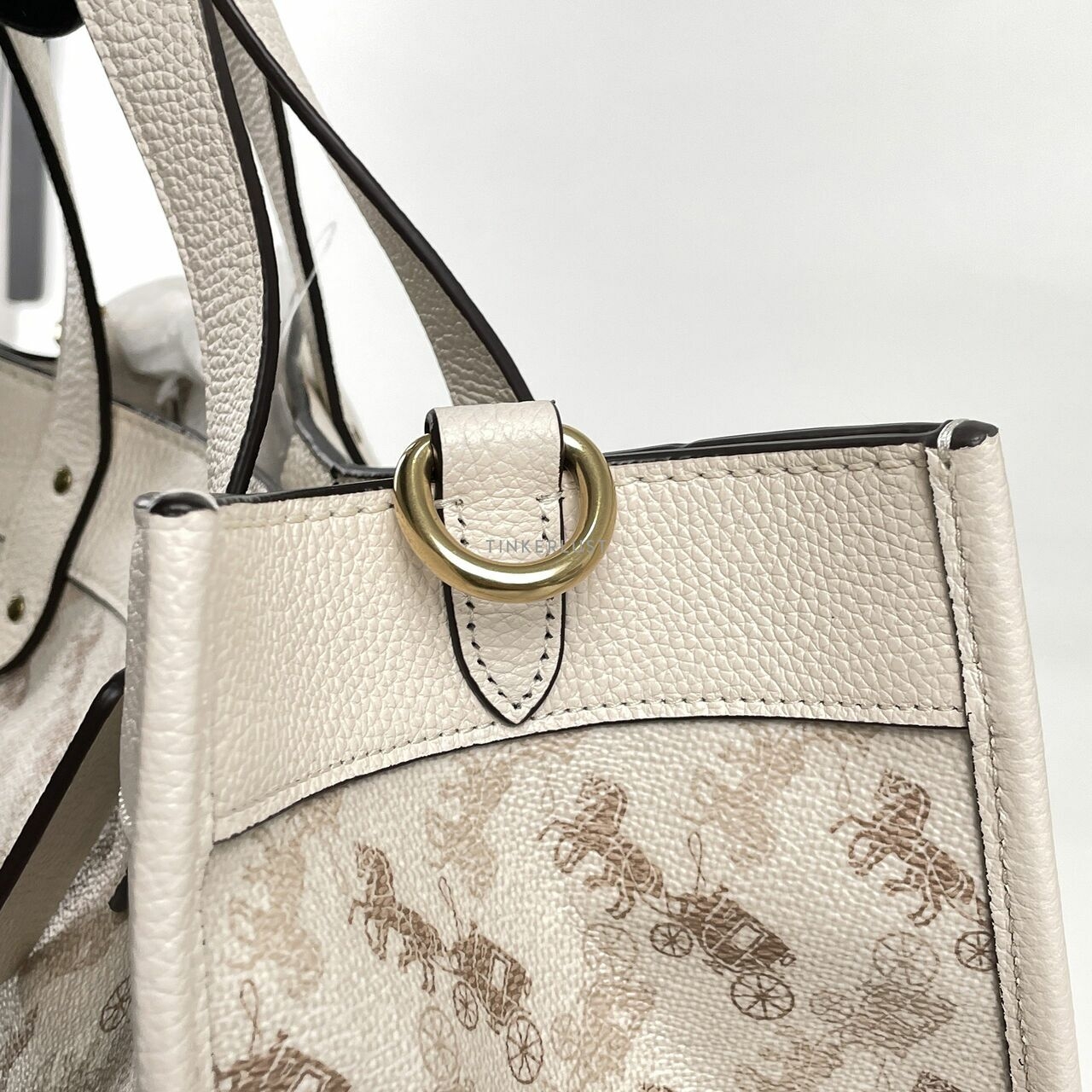 Coach 89143 Field Tote With Horse And Carriage Print Chalk Taupe