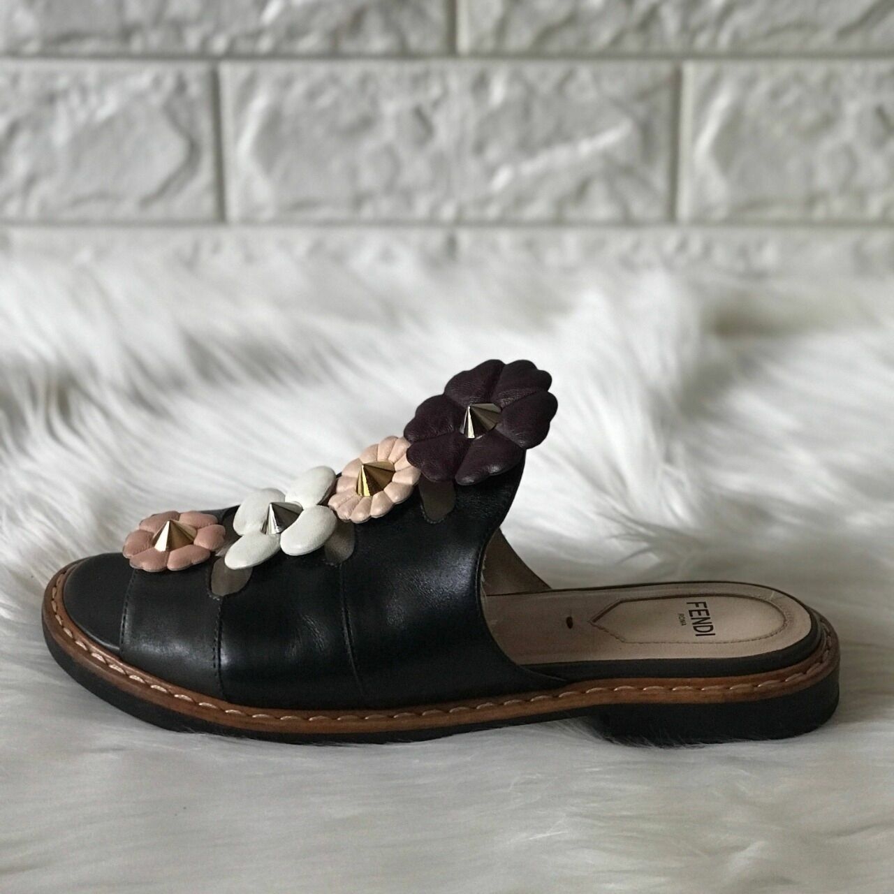 Fendi Black Leather Flower Applique Flat Slides