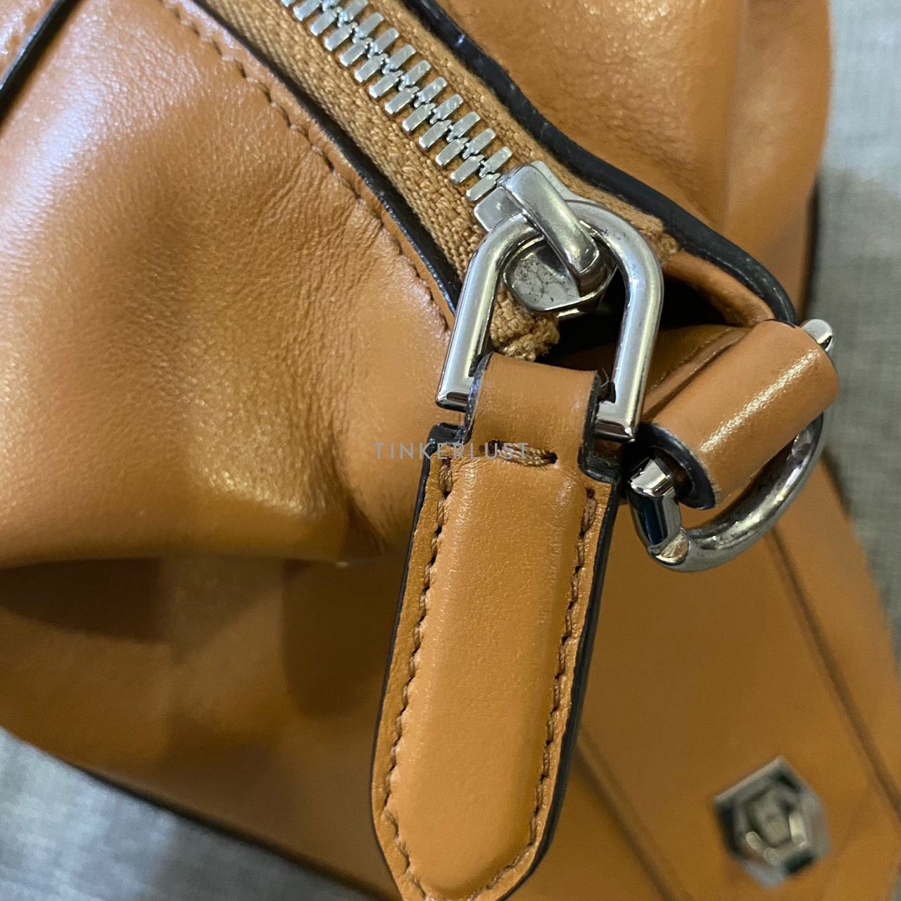 Givenchy Antigona Soft Small Tan SHW 2021 Satchel