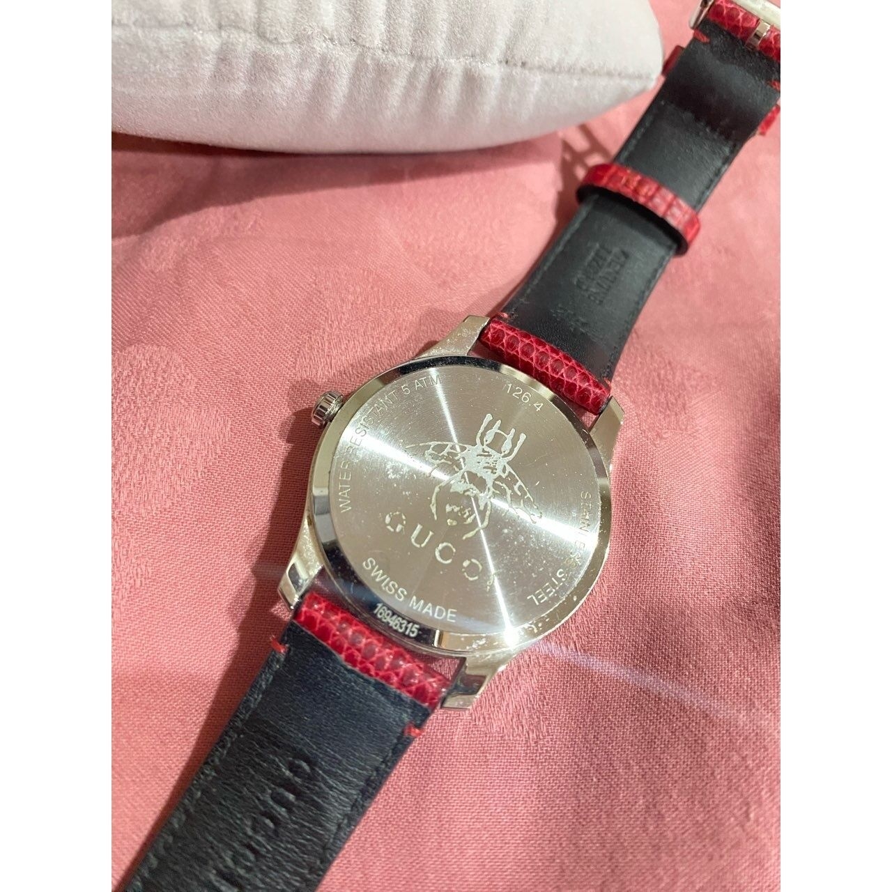 Gucci Red Jam Tangan