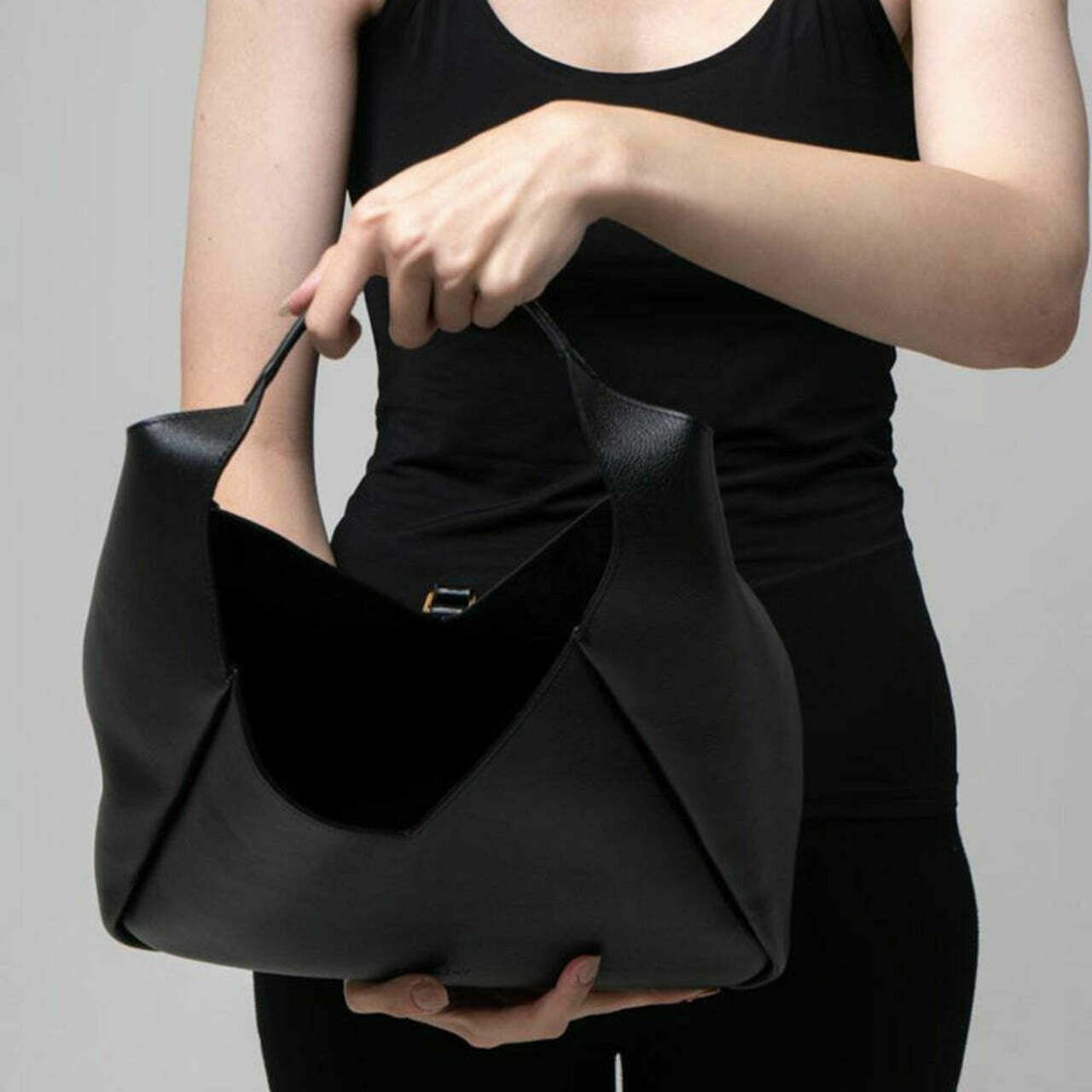 Givenchy Medium G-Hobo Shoulder Bag Black