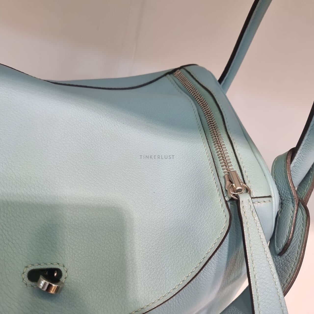 Hermes Lindy 30 Blue Atol Swift PHW #T Shoulder Bag