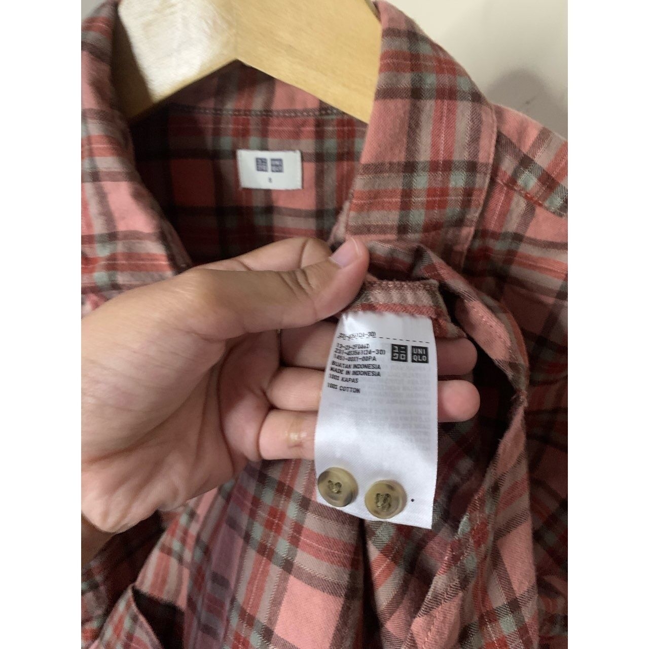 UNIQLO Multicolour Shirt