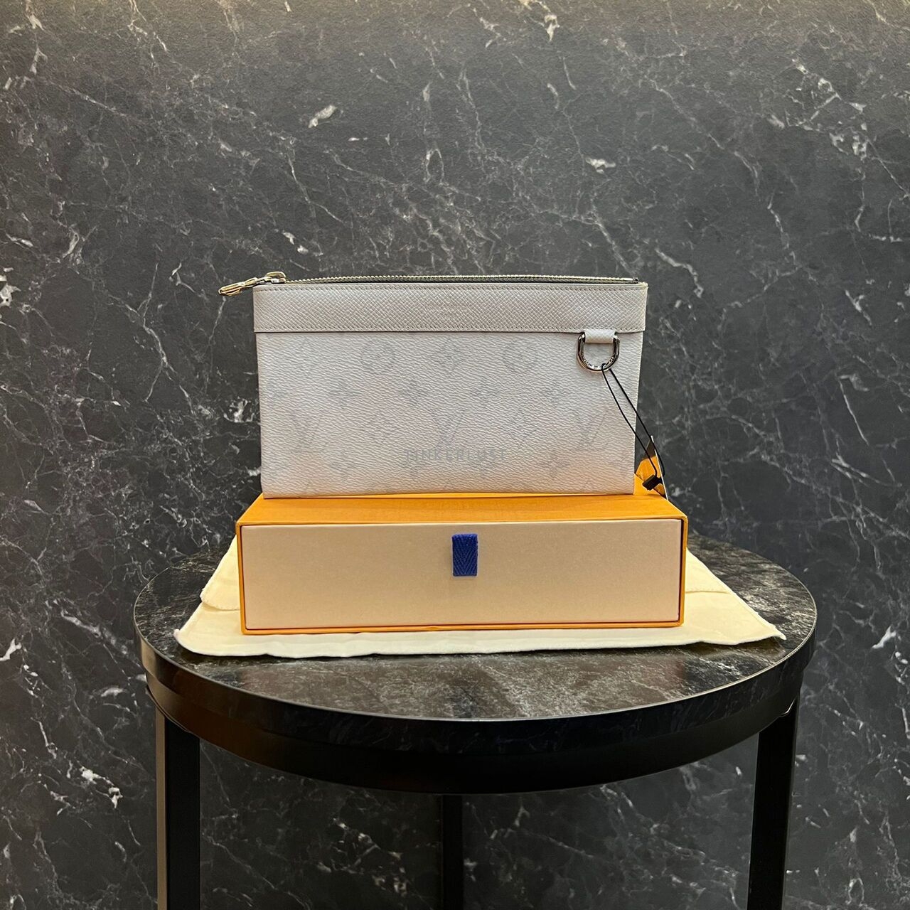 Louis Vuitton White Discovery Clutch