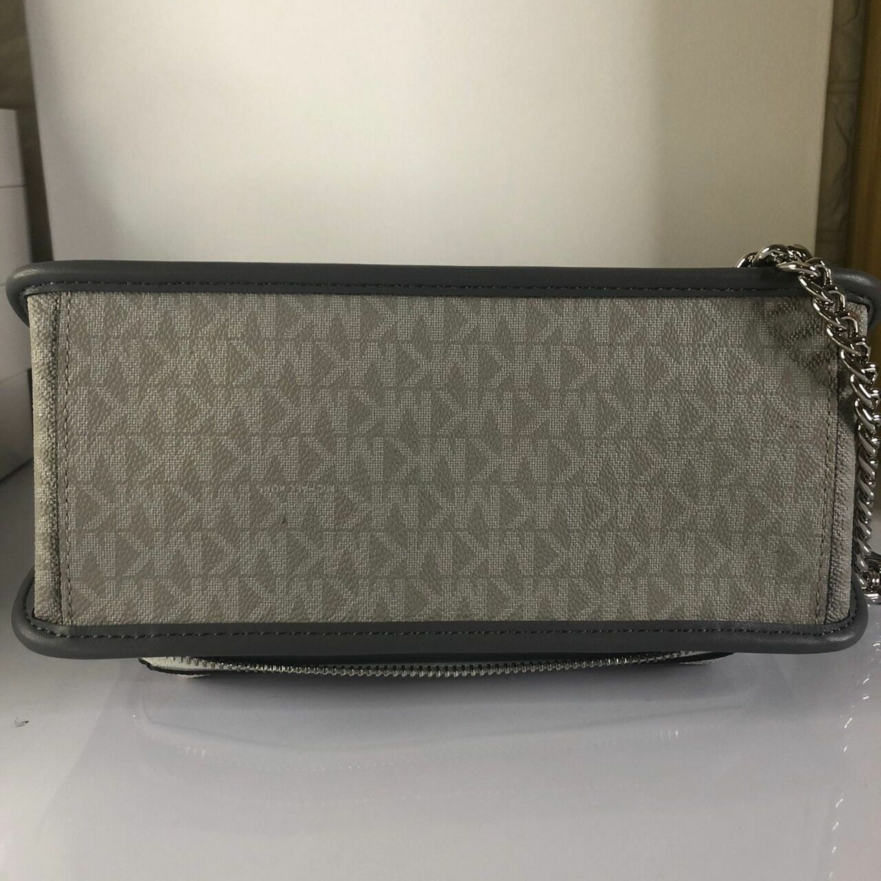 Michael Kors Regina Medium Flap Shoulder Bag Pearl Grey Multi