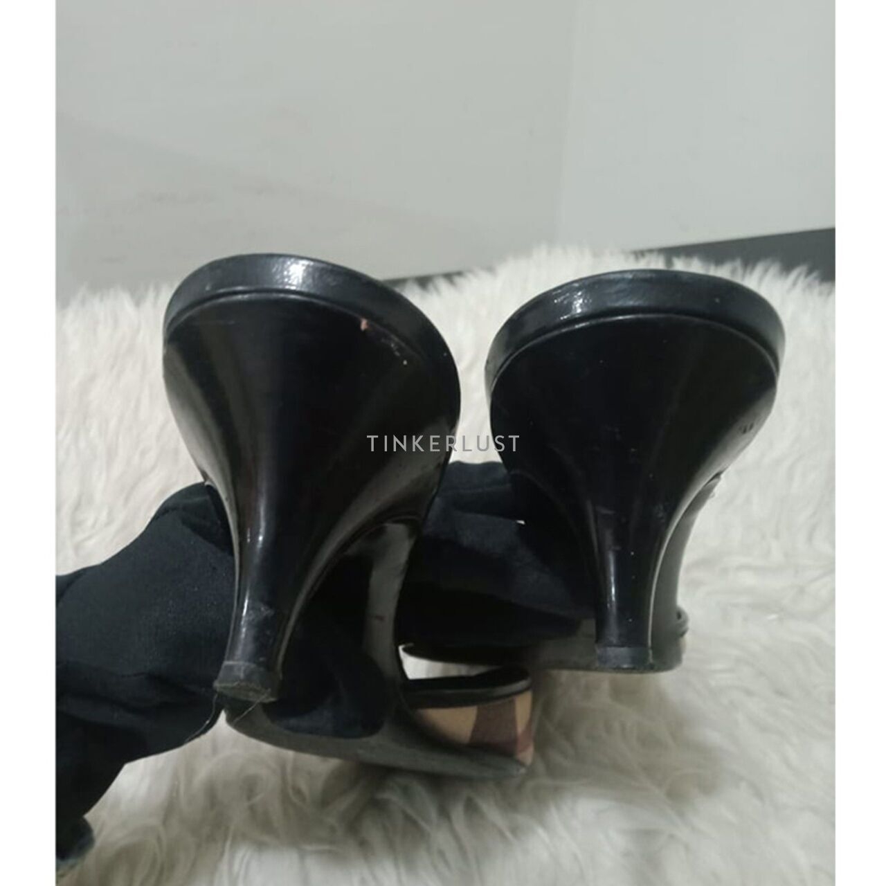 Burberry Novacheck Black Canvas Patent Leather Embellished Heels