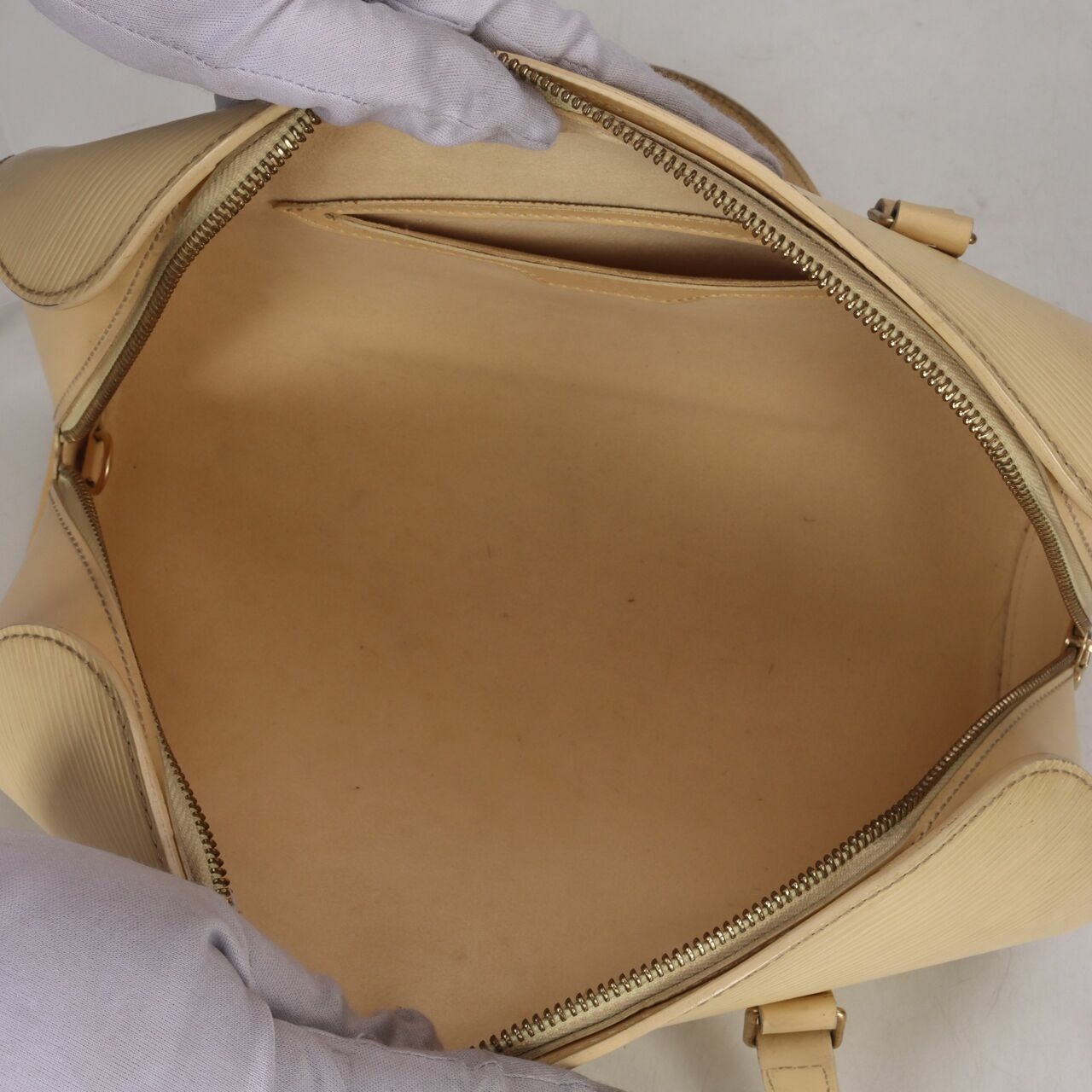 Louis Vuitton Epi Papilion 2017 Creme Handbag