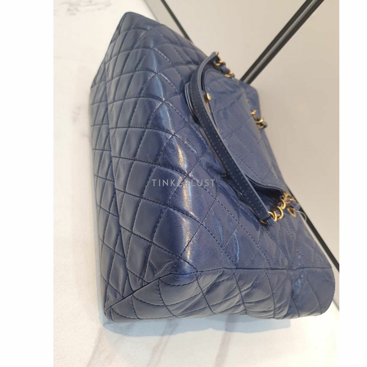 Chanel Calfskin Quilted Tote Navy GHW