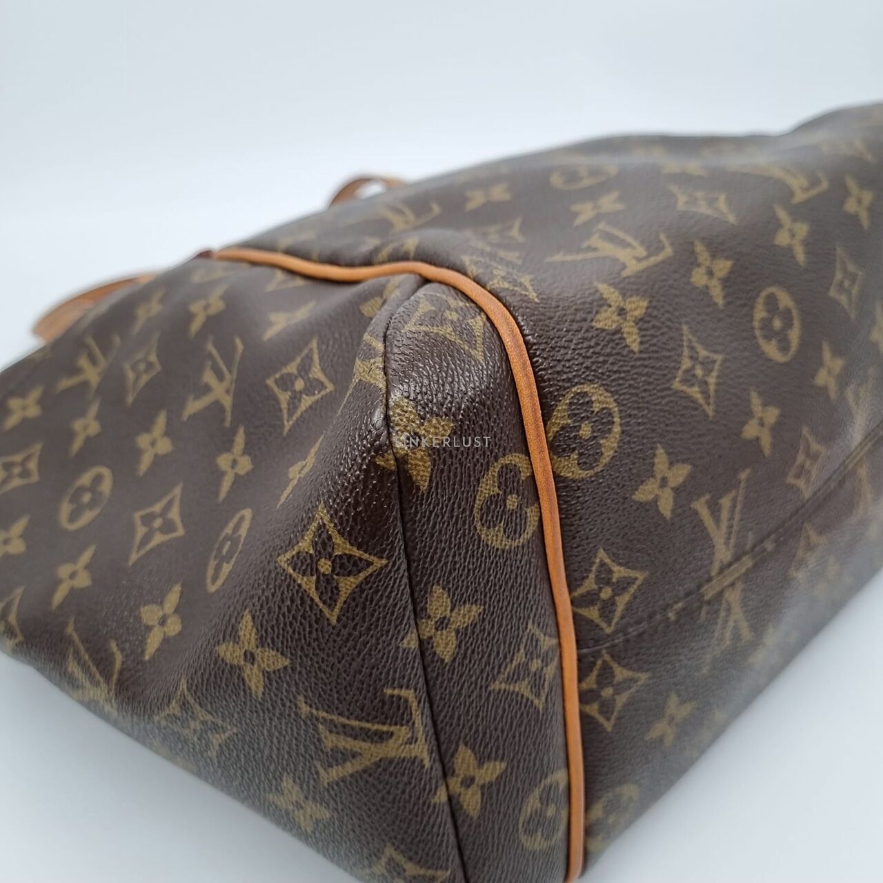 Louis Vuitton Totally Monogram MM 2010 Shoulder Bag