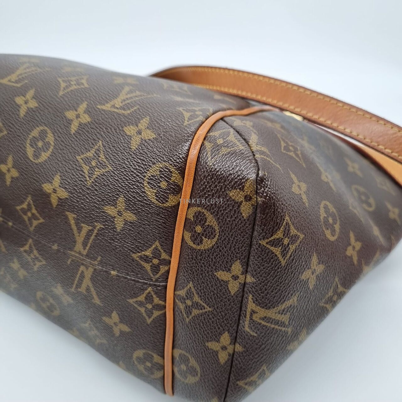 Louis Vuitton Totally Monogram MM 2010 Shoulder Bag