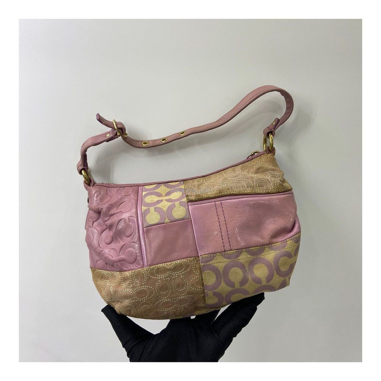 Coach Pink Pochette Shoulderbag