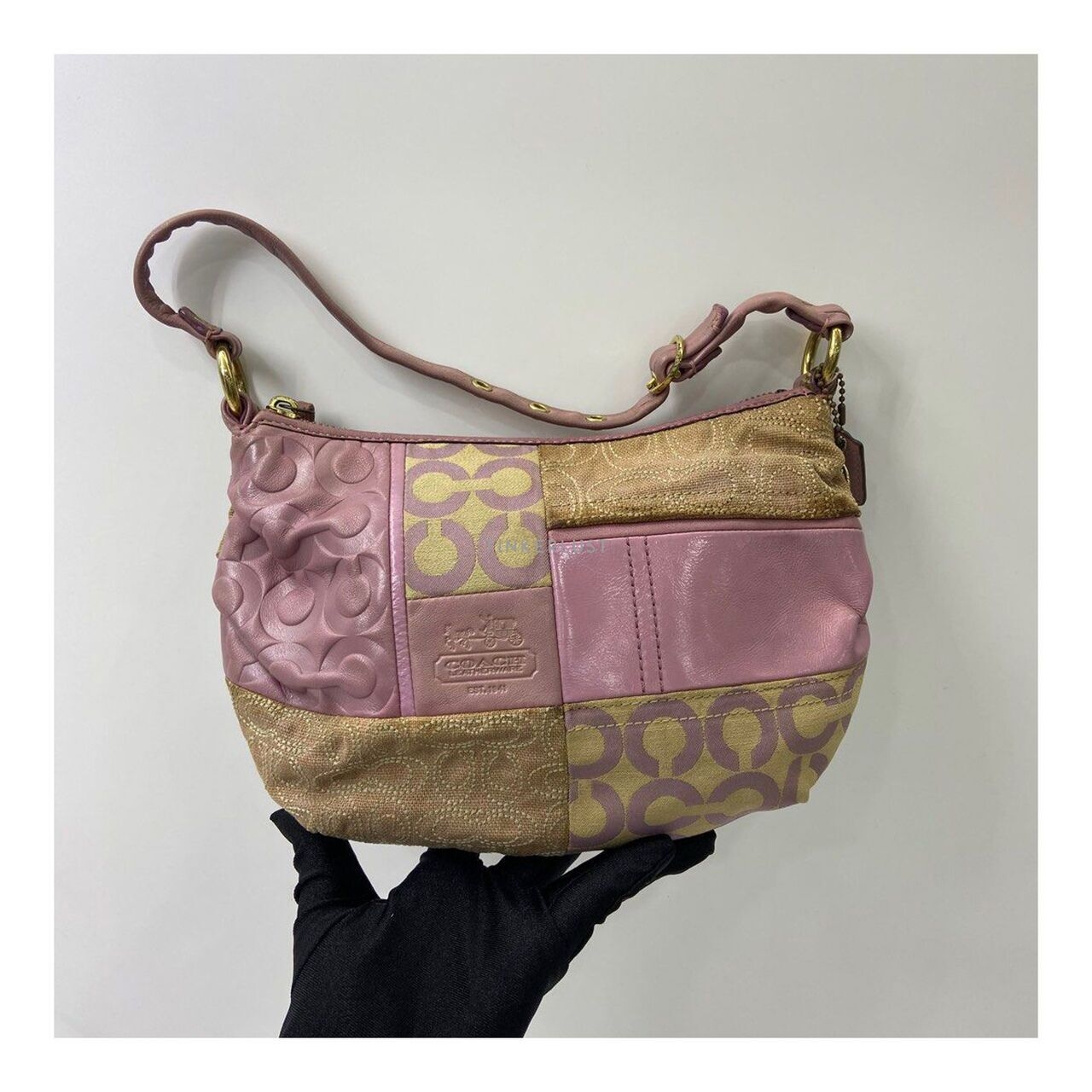 Coach Pink Pochette Shoulderbag