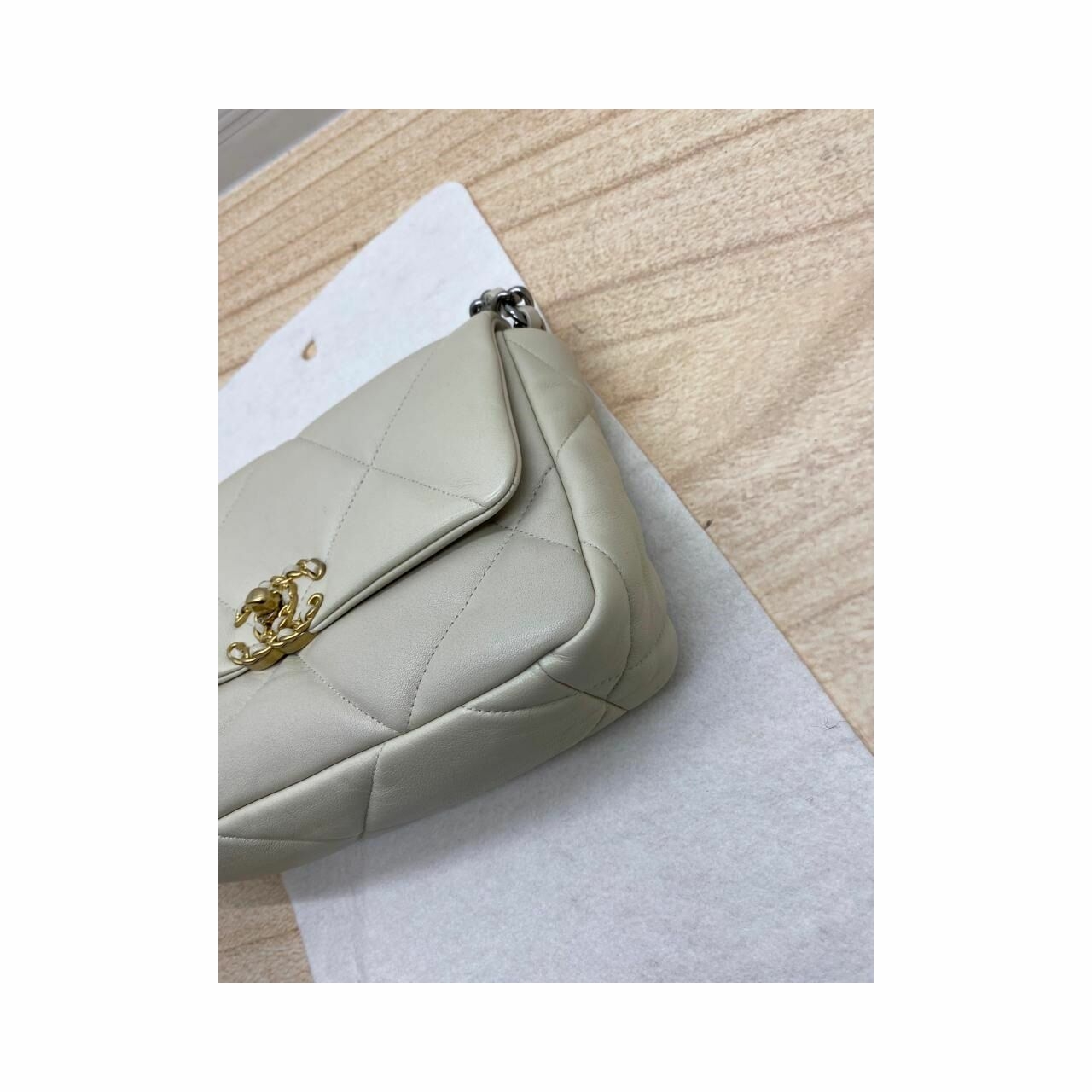 Chanel 19 Light Beige GHW #30 Shoulder Bag