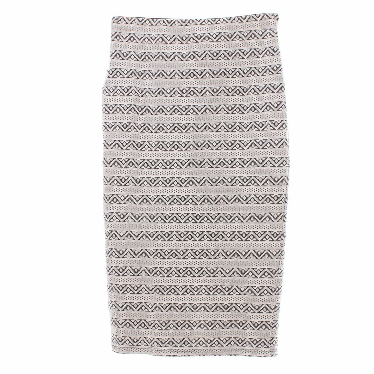 Stradivarius White Tribal Midi Skirt