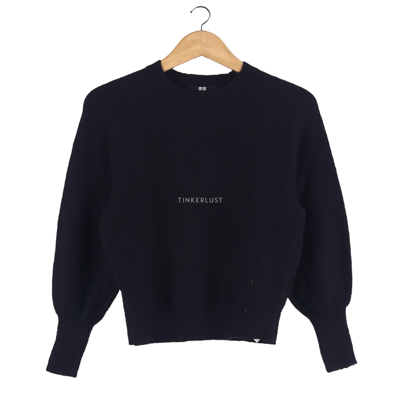 UNIQLO Black Sweater