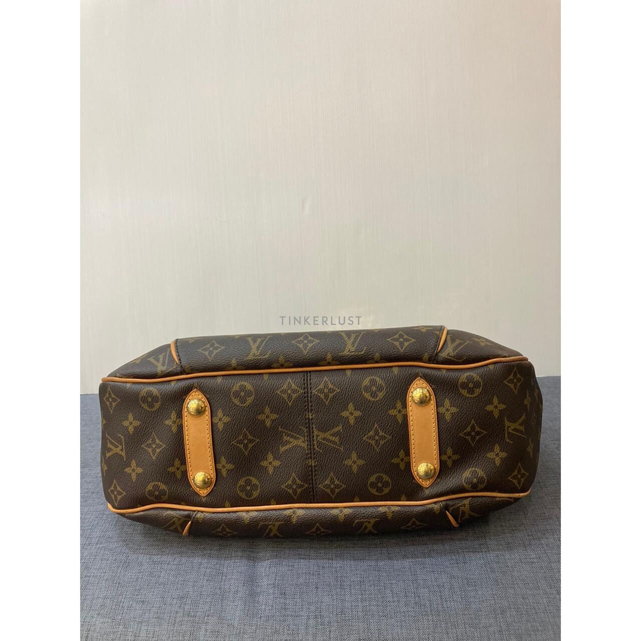 Louis Vuitton Galliera Brown Monogram Canvas GHW Shoulder Bag