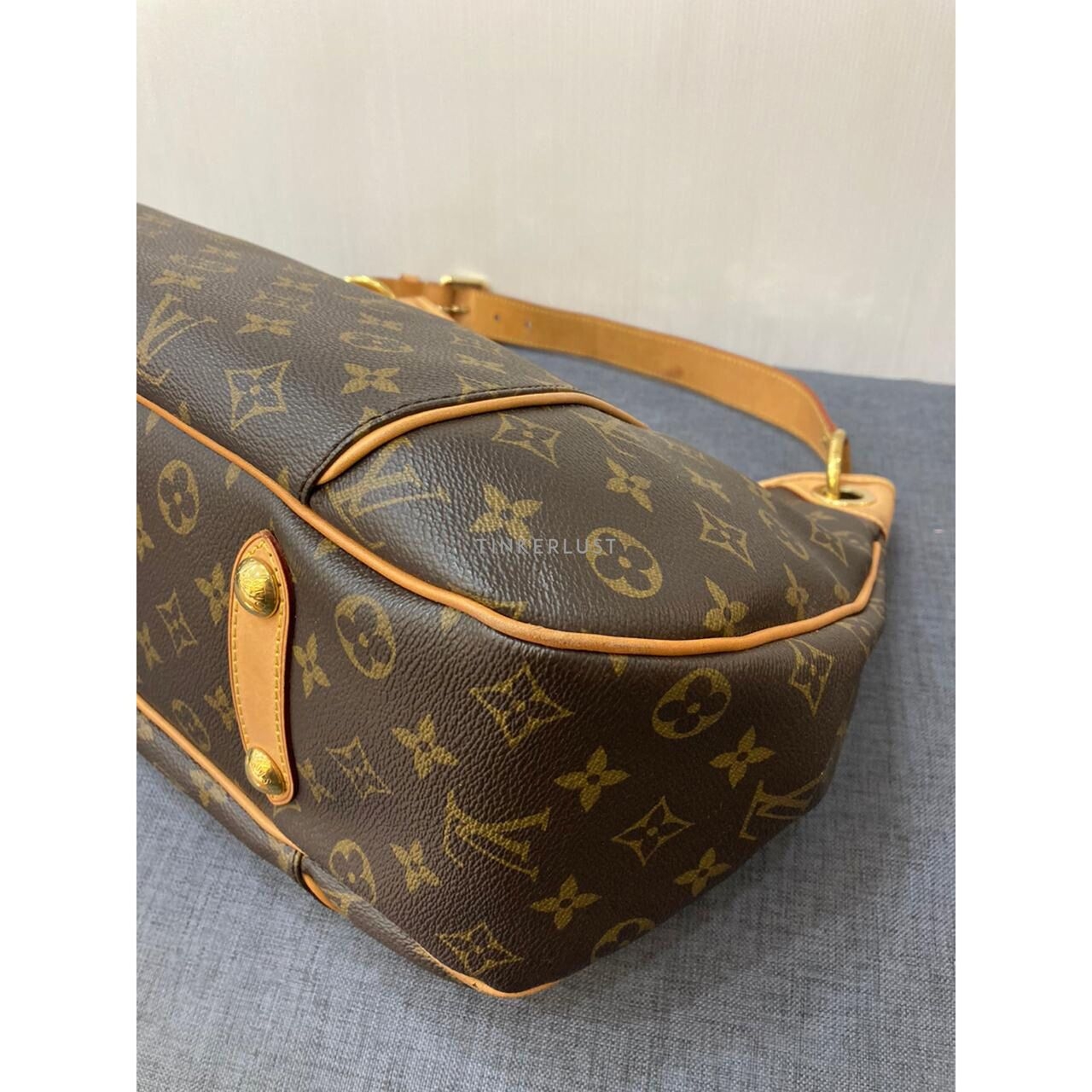 Louis Vuitton Galliera Brown Monogram Canvas GHW Shoulder Bag