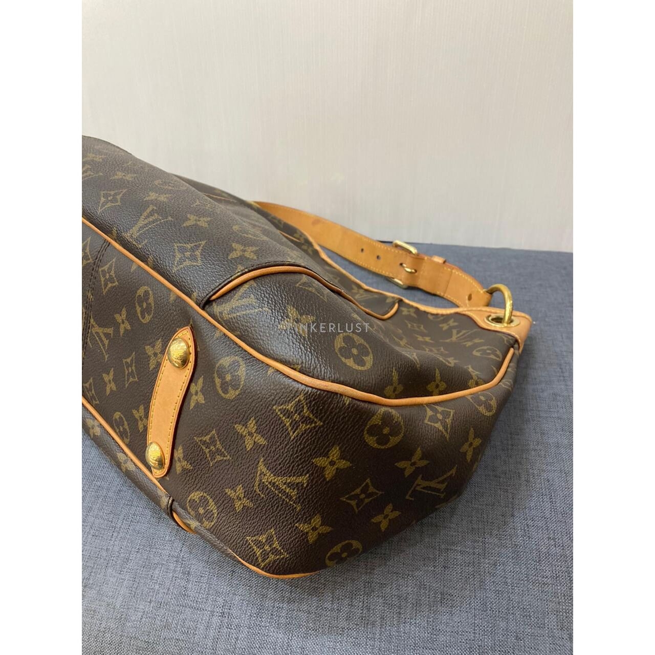 Louis Vuitton Galliera Brown Monogram Canvas GHW Shoulder Bag