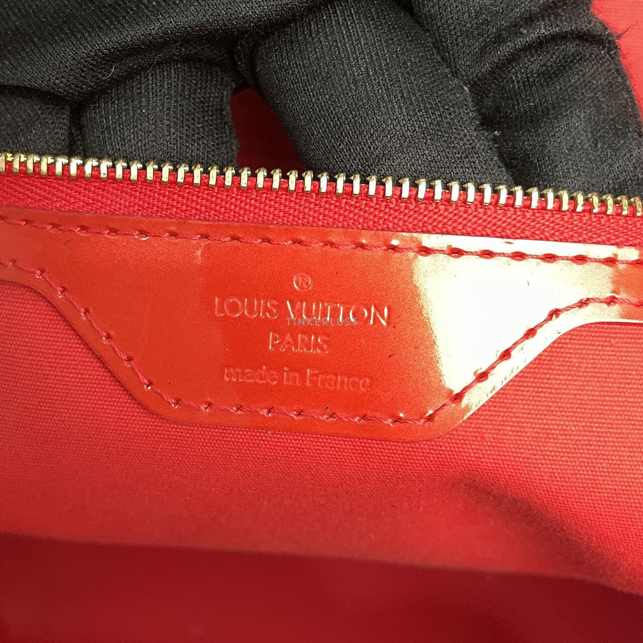 Louis Vuitton Vernis Avalon GM Rouge Grenadine Tote Bag	